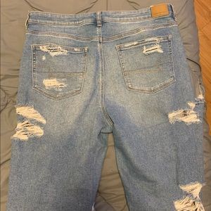 American eagle ripped jeans